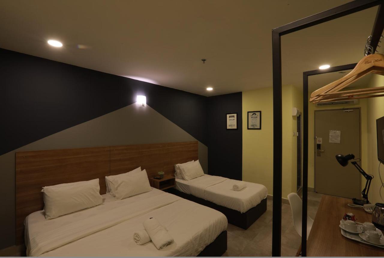 T-Hotel Mont Kiara Куала-Лумпур Экстерьер фото