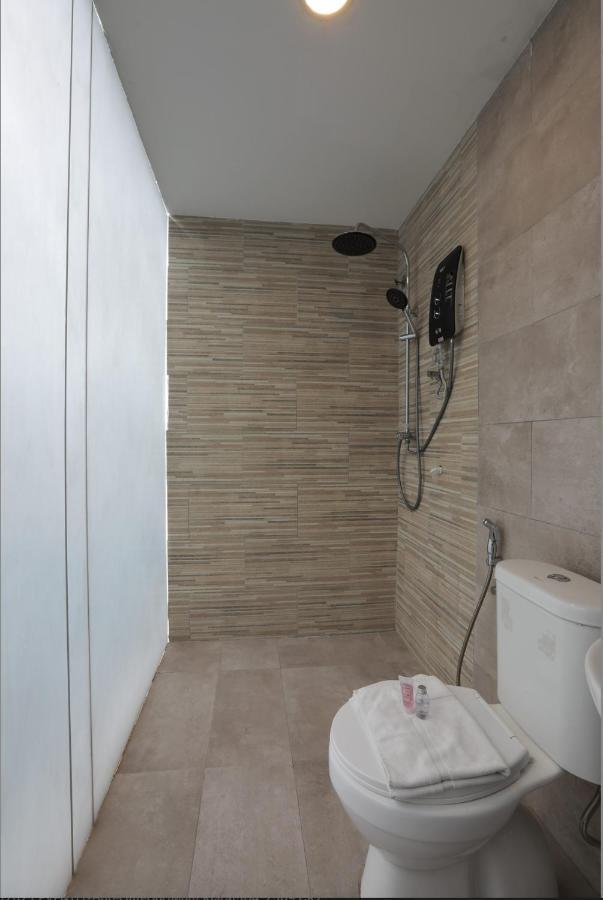 T-Hotel Mont Kiara Куала-Лумпур Экстерьер фото