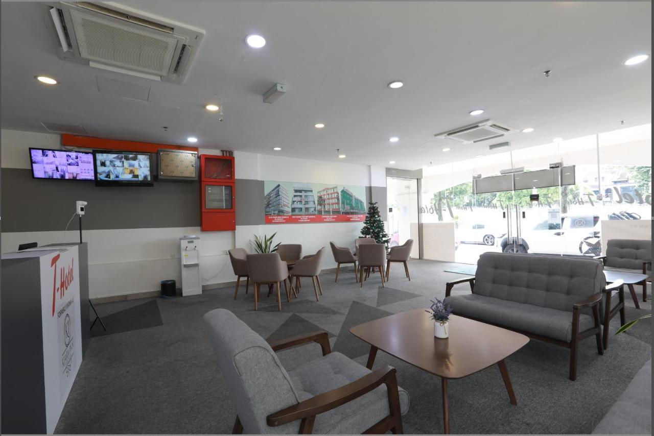 T-Hotel Mont Kiara Куала-Лумпур Экстерьер фото