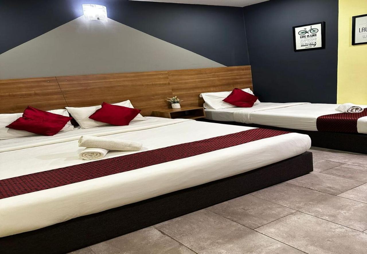 T-Hotel Mont Kiara Куала-Лумпур Экстерьер фото