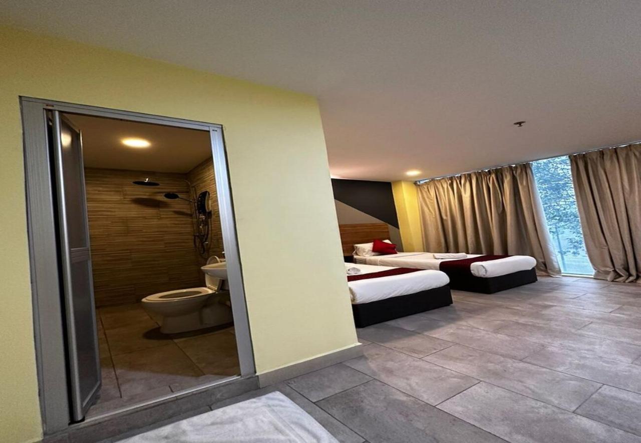 T-Hotel Mont Kiara Куала-Лумпур Экстерьер фото